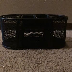 Mesh makeup organizer